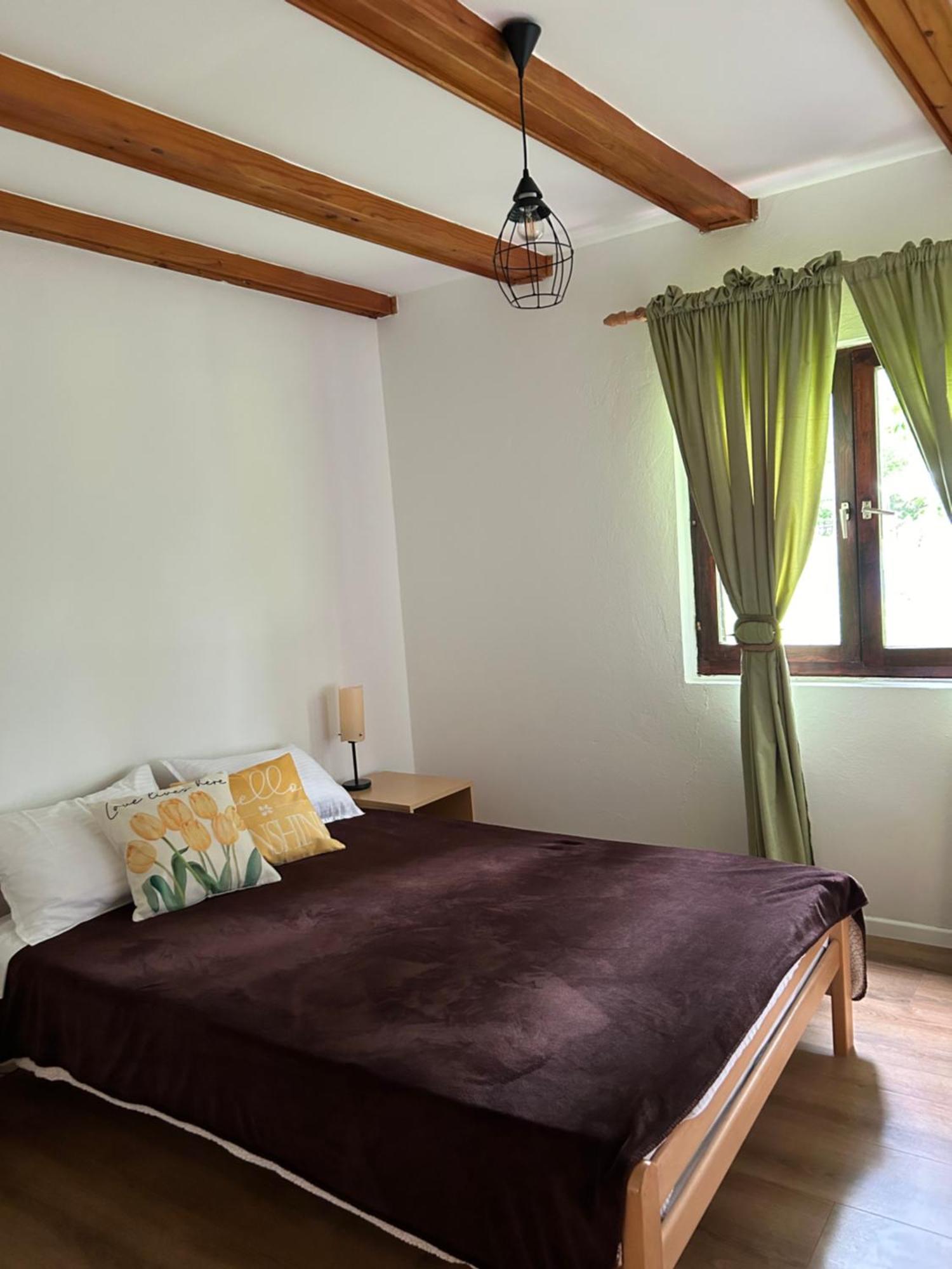 Apartments Celopek Licko Petrovo Selo Ngoại thất bức ảnh